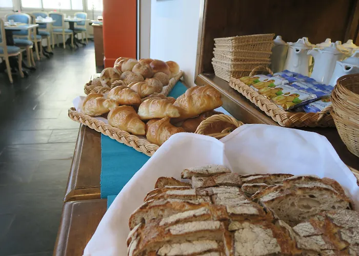 ピッコロ ホテル 3*